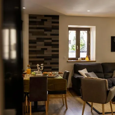 4 Pieces, 6 Pers, Balcon Sud-ouest, Centre Valloire, Proche Pistes Et Commerces - Fr-1-263-361 Apartment